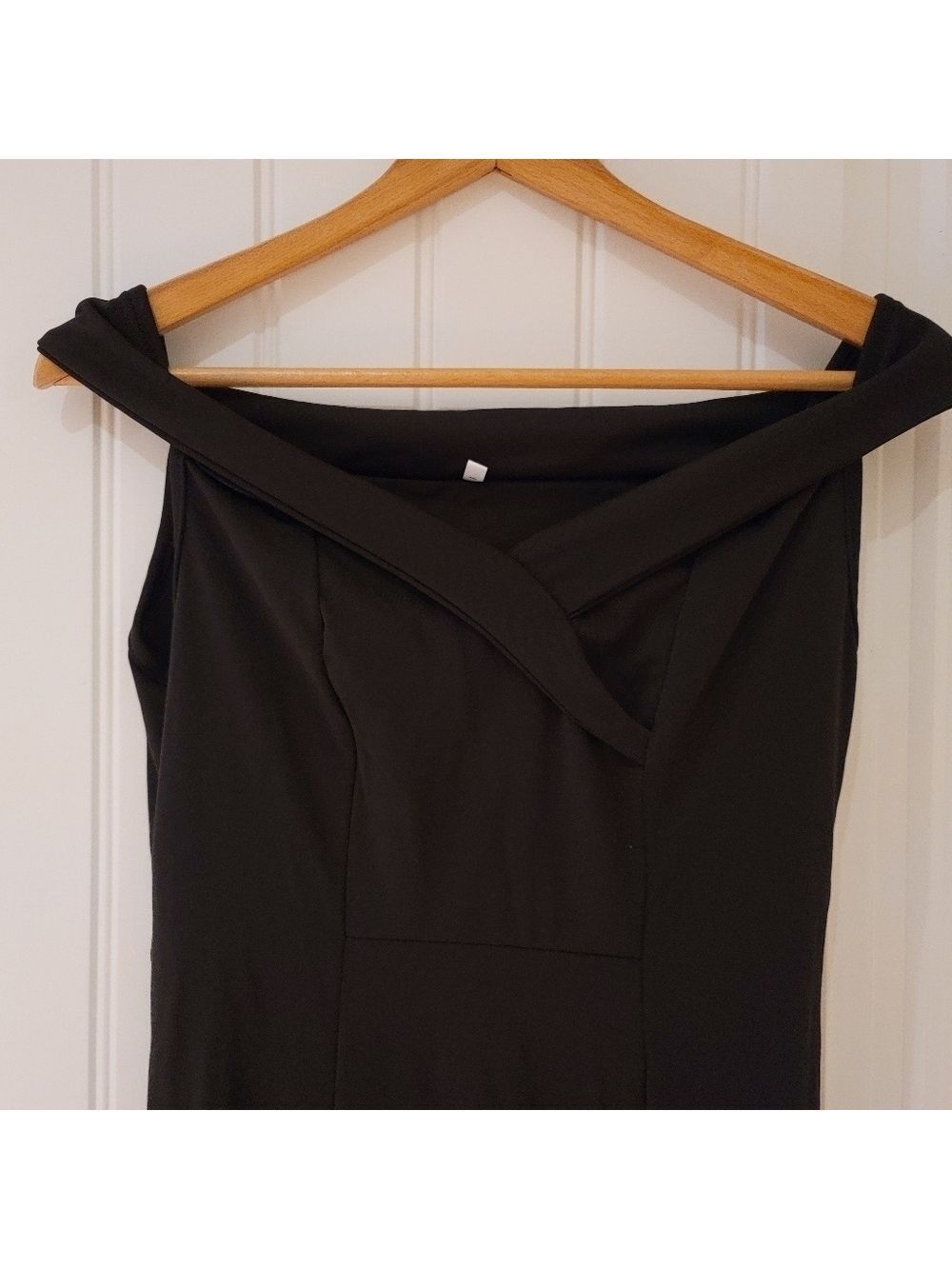 *4 for $25* Pretty Garden Off the Shoulder full length dress